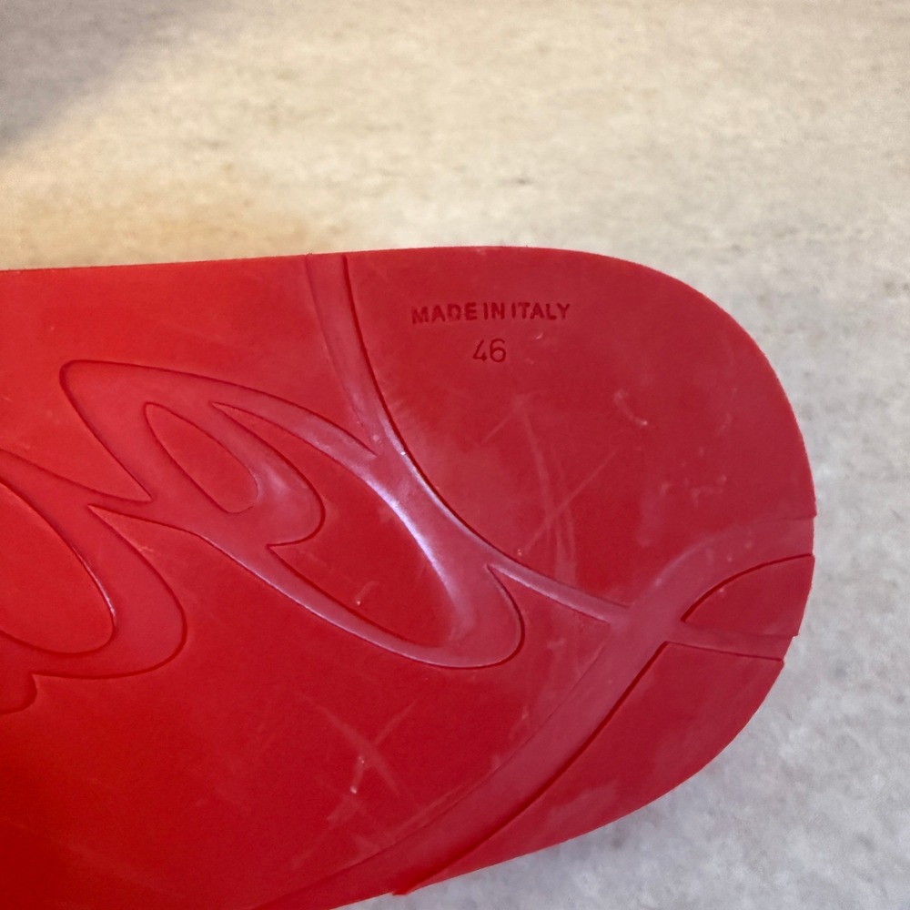 CHRISTIAN LOUBOUTIN 1201016 Mens Loubi Spiked Red/Back Rubber Flip Flops, 46 - Picture 9 of 10
